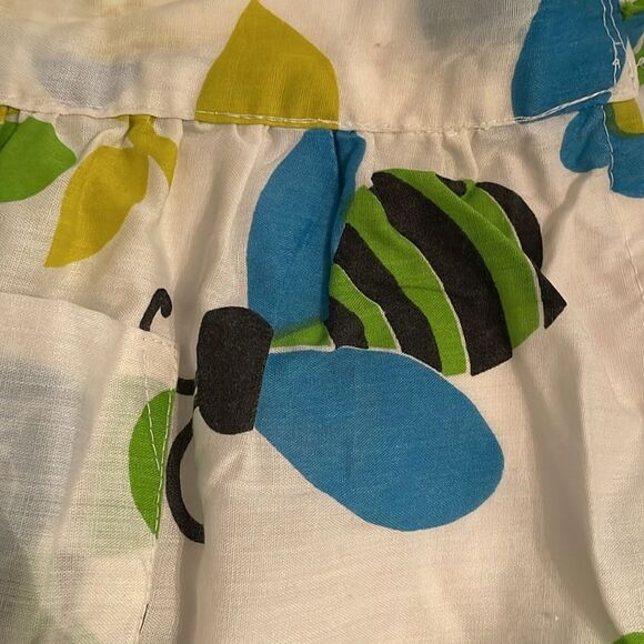 Vintage 1970s Green White Floral Kitchen Apron One Size Pocket Handmade Bee - Picture 8 of 8